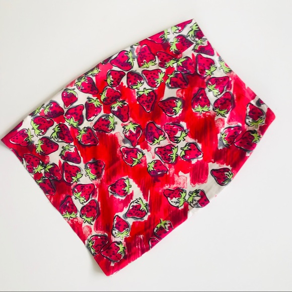 Blumarine Pencil Skirt. Made in Italy. Side Zipper - Picture 4 of 7